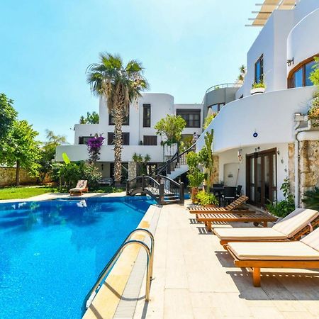 Duplex House With Shared Pool Near Beach In Kalkan Lejlighed Eksteriør billede